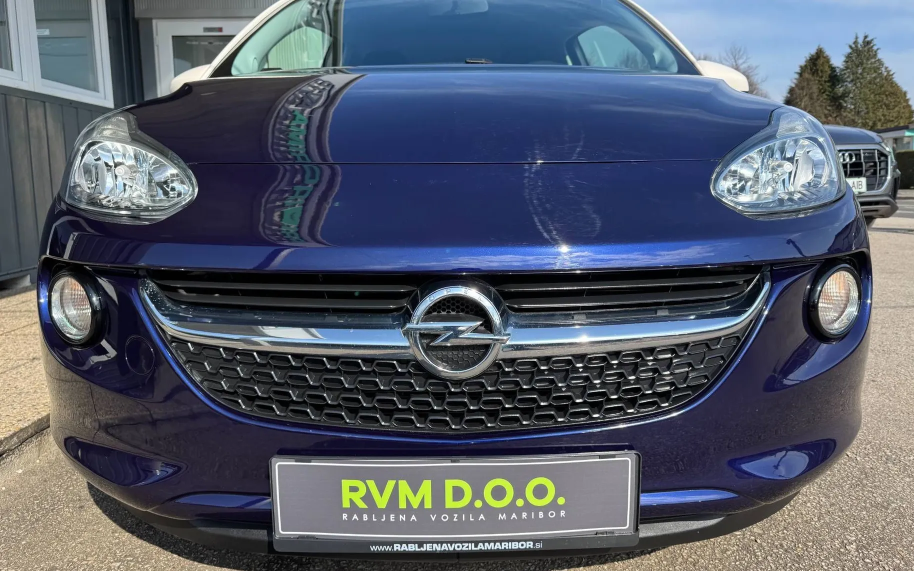 Zunanja slika - Opel Adam - VIOLA°SLO°2.LAST°DVOBARVEN°TEMPOMAT°BLUETOOTH°AL.. - 6