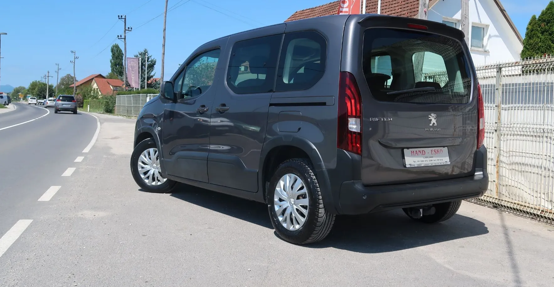 Zunanja slika - Peugeot Rifter - 1.5 BLUEHDI 100 ACTIVE PACK-PDC-AVTOMATSKA KLIMA - 4