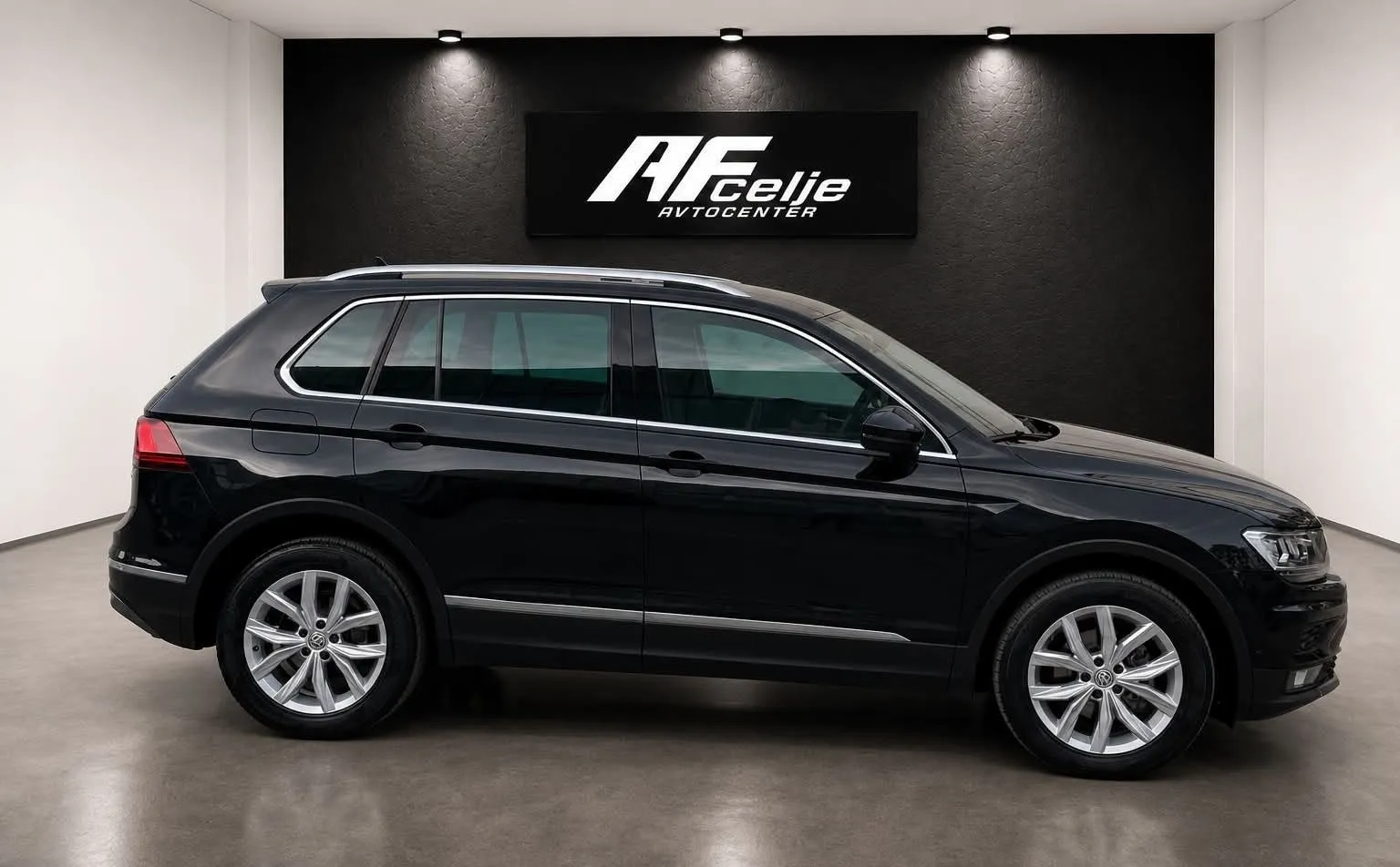 Zunanja slika - Volkswagen Tiguan - 2.0 TDI-DSG-4X4-H LINE-VIRTUAL-LIZING ZA TUJCE-A.. - 4