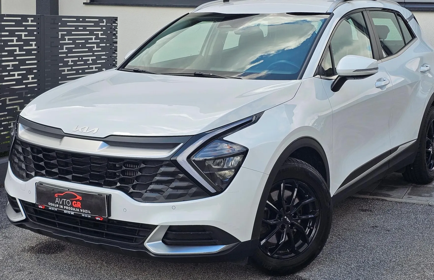 Zunanja slika - KIA Sportage - 2WD 1.6 T-GDI LX Fresh- Le 89.000km-1.LAST.-ODLIČE - 19