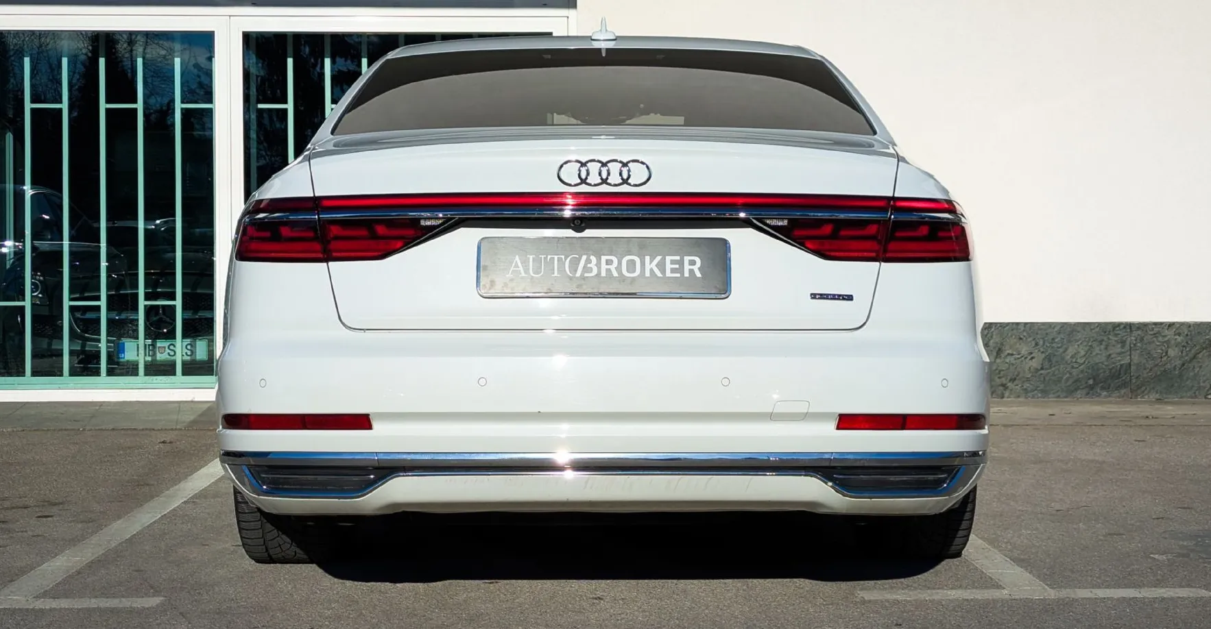 Zunanja slika - Audi A8 - 55 TFSI Quattro matrični LED Bang Olufsen SLO - 6