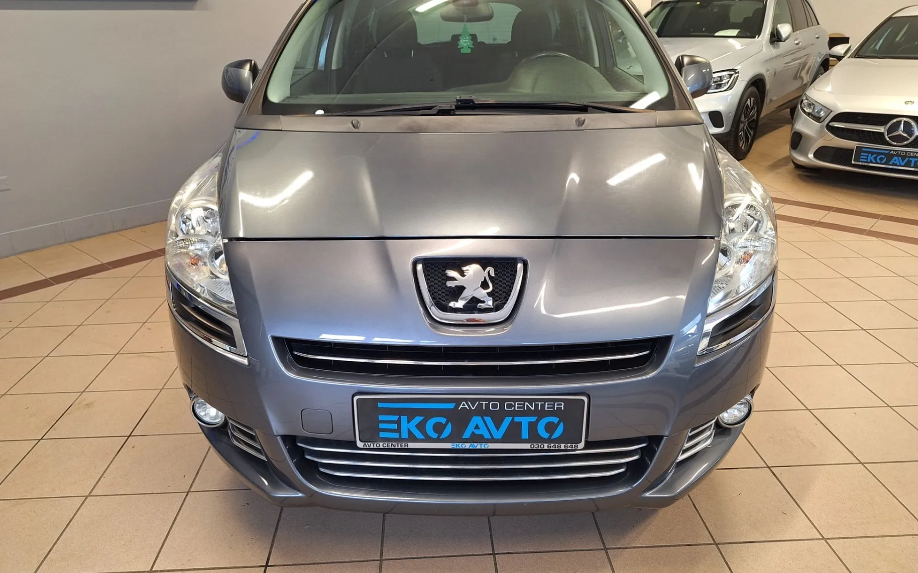 Zunanja slika - Peugeot 5008 - 1.6 16v 120 FAMILY-PANORAMA-SLO-SAMO 159000KM-... - 3