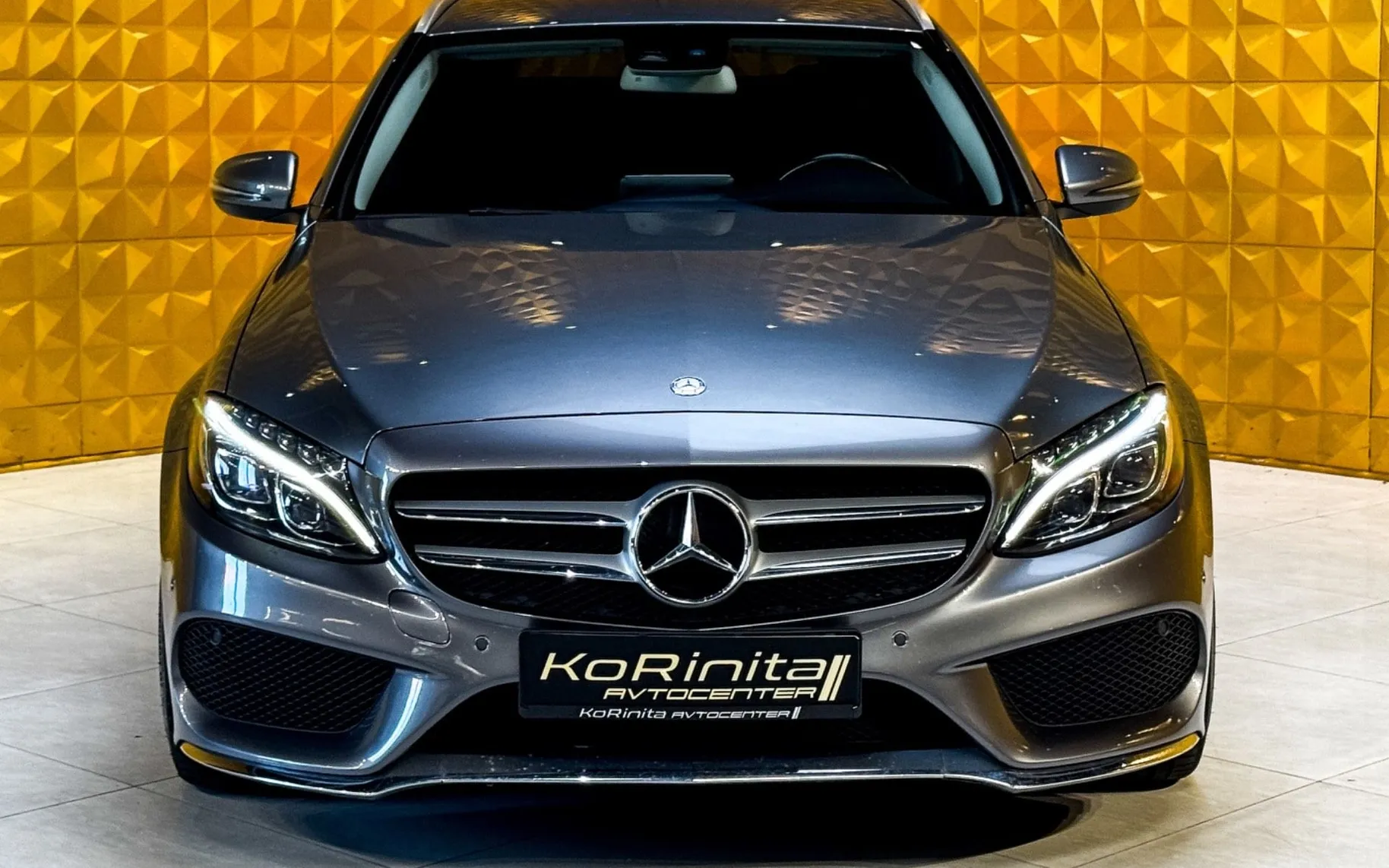 Zunanja slika - Mercedes-Benz C-Razred - C220d AUT. AMG Line-NAVI-TEMP-F1 - 4
