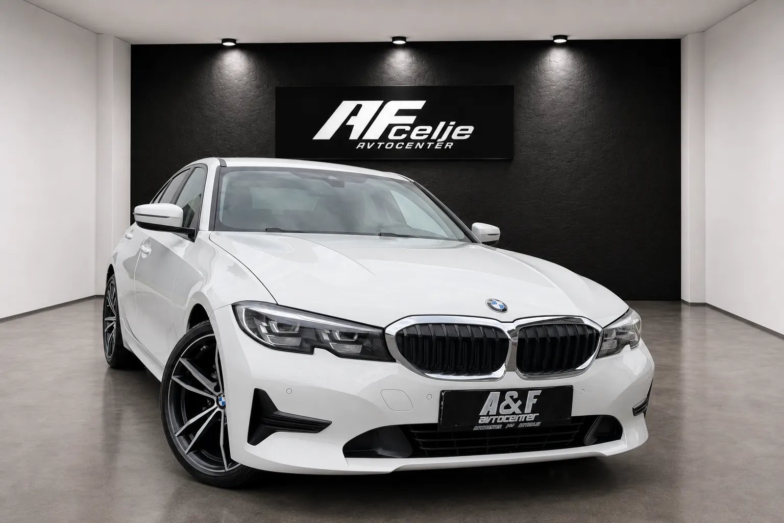 Zunanja slika - BMW serija 3: - 318d-AUT-LED-100.000km-LIZING ZA TUJCE-NAVI- - 3