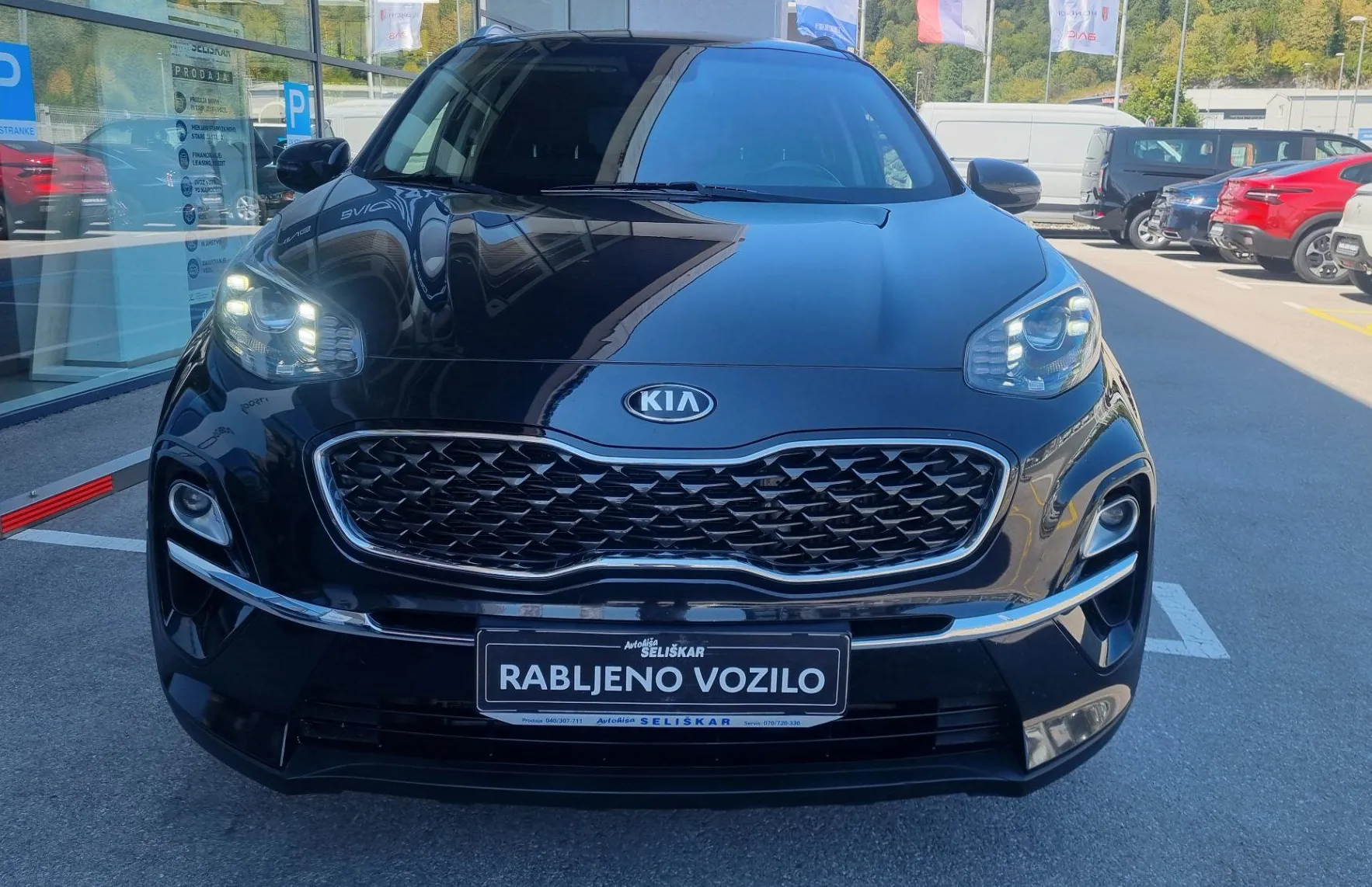 Zunanja slika - KIA Sportage - 2WD 1.6 TD - SLOVENSKI + 1. LASTNIK + ZGODOVINA - 3