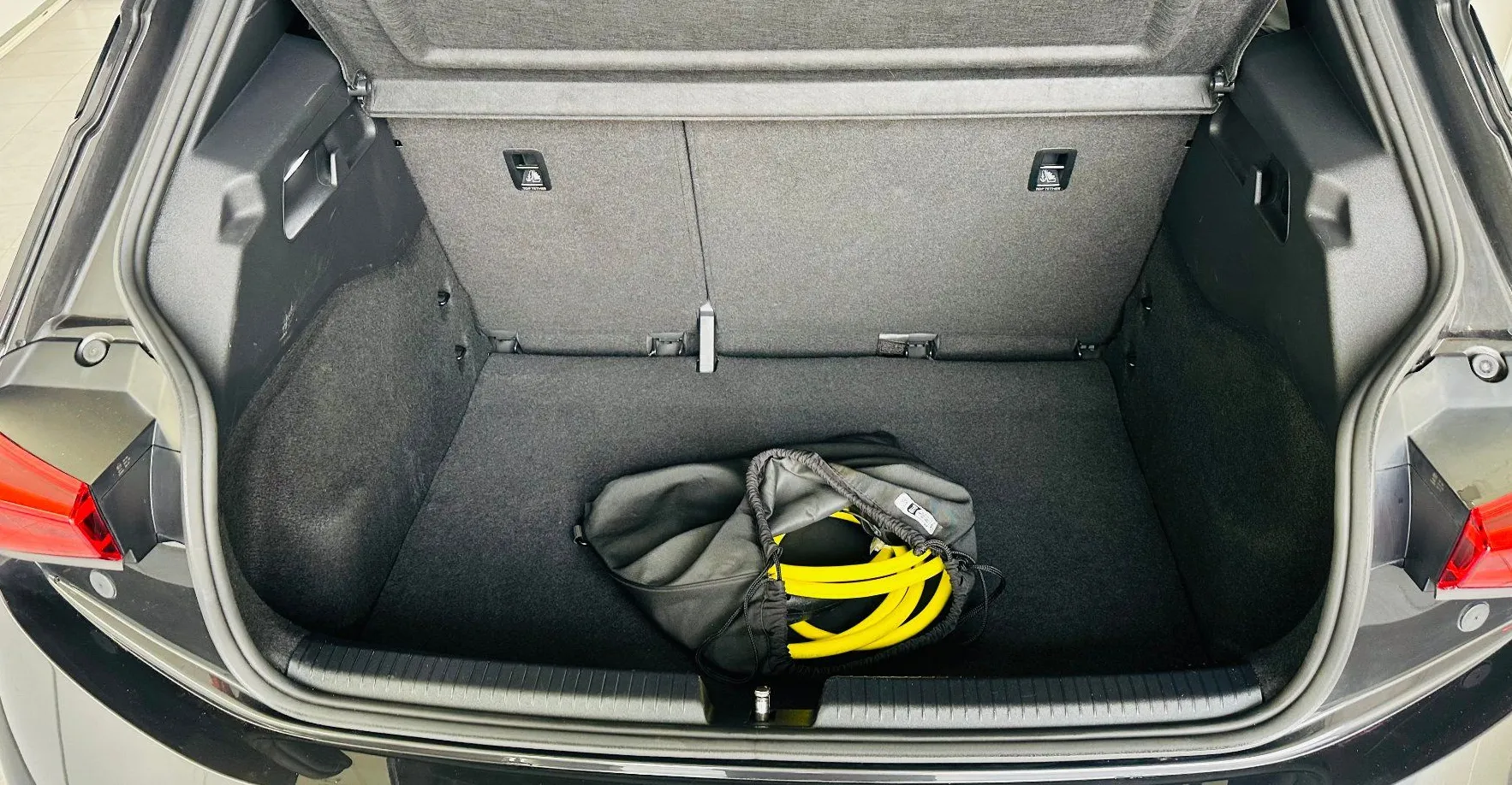 Zunanja slika - Cupra Born - Berline 230ch.170 kw.KAMERA.NAVI.LED.82 KW BATERIJ - 11
