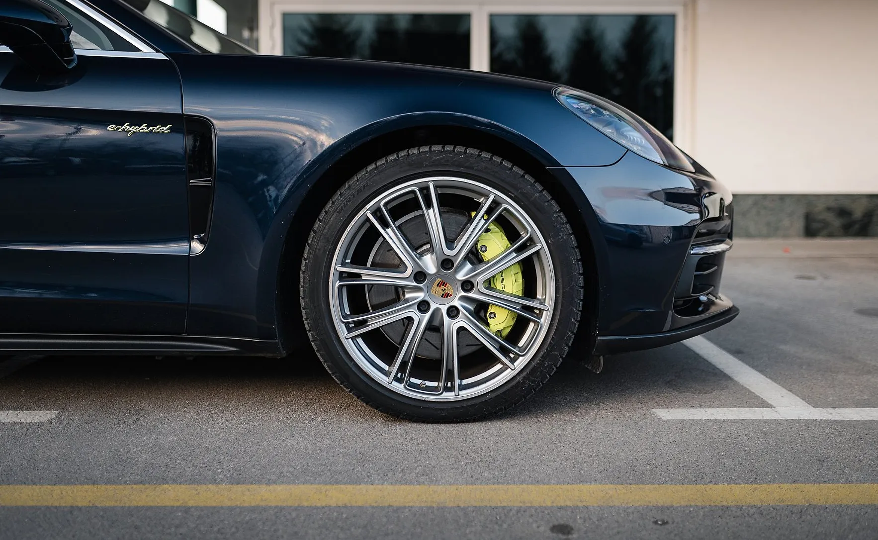 Zunanja slika - Porsche Panamera - 2.9 4 E-HYBRID DCT 4WD - SLO. VOZILO - 1. LASTNIK - 9