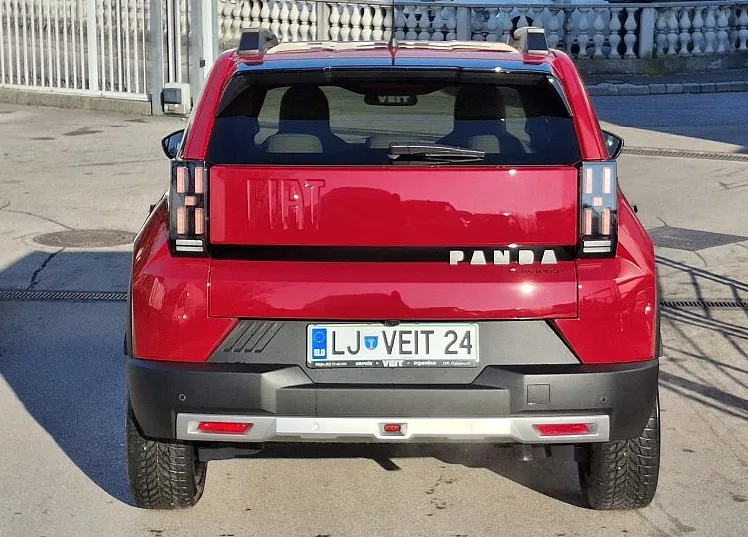 Zunanja slika - Fiat Grande Panda - 1.2 T-Gen3 110 AT6 LaPrima - 5