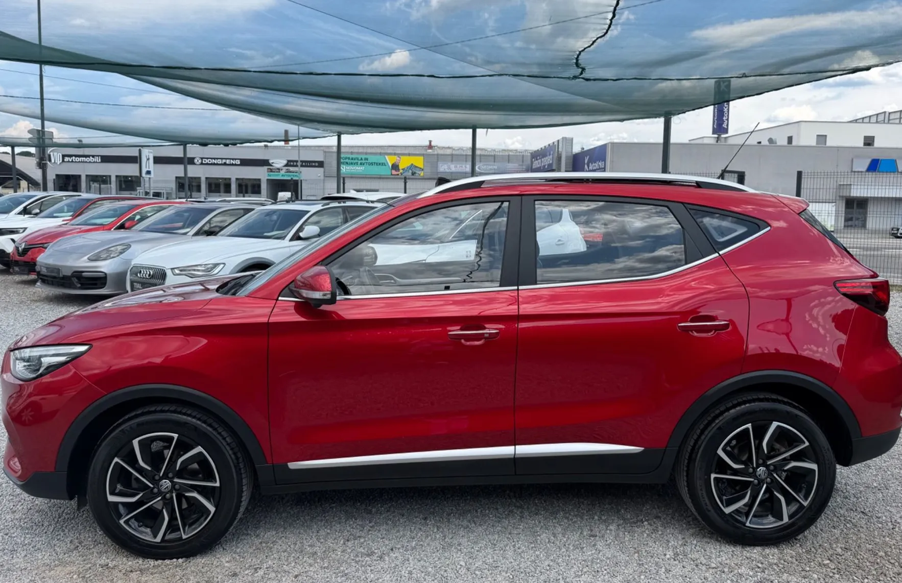 Zunanja slika - MG MG ZS - ZS 1.0 Luxury SLO-PANO-NAVI-KAMERA 360-MRTVI KOTI-ALU - 4