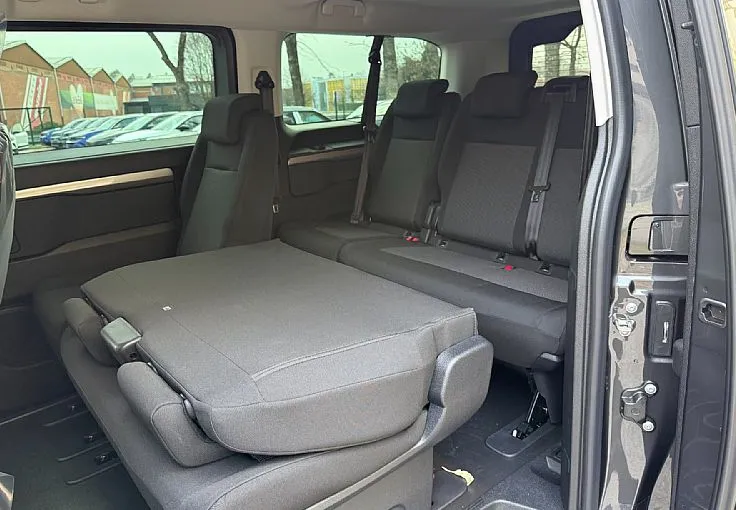 Zunanja slika - Opel Zafira - EDITION 2.0 180KM AT8 - 7