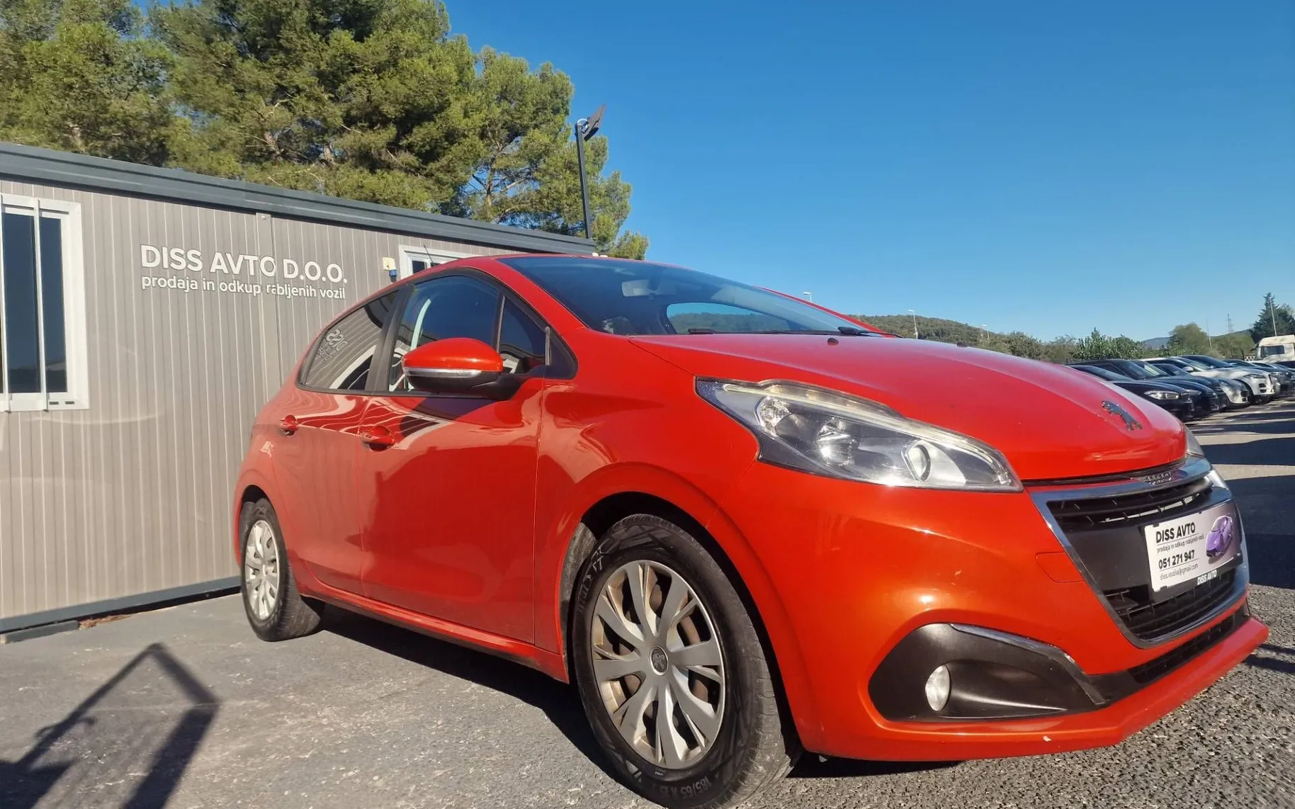 Zunanja slika - Peugeot 208 - 1.2 NA KREDIT BREZ POLOGA - 2