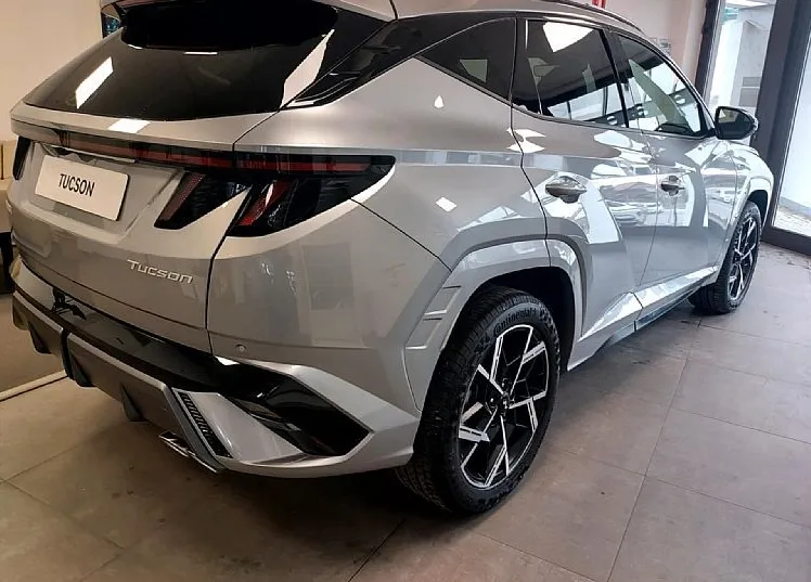 Zunanja slika - Hyundai Tucson - 1.6 T-GDI MHEV PREMIUM N-Line AVTOMATIK - 6