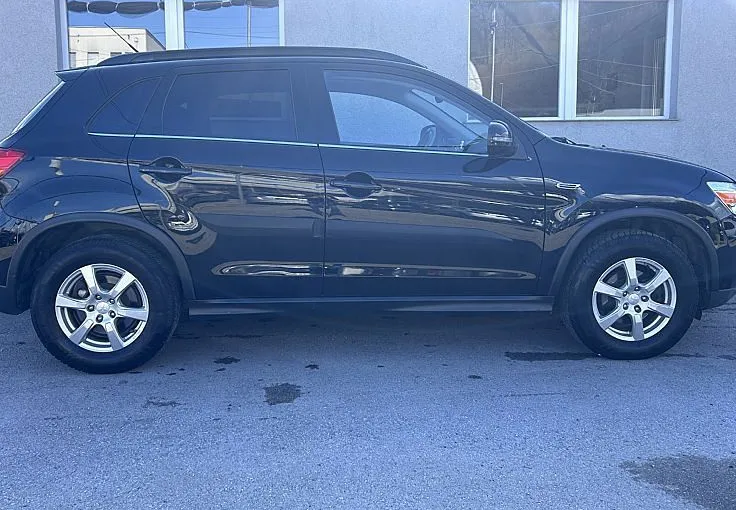 Zunanja slika - Mitsubishi ASX - 2.2 DI-D4WD Auto Intense+AUTOMATIK-KAMERA-TEMPOMAT - 3