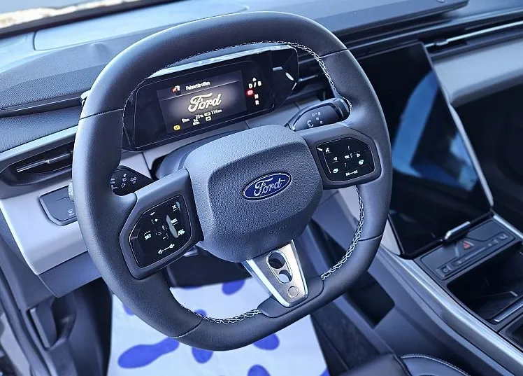 Zunanja slika - Ford Capri - Select 77 kWh 210 kW  286 KM  TČ - AKCIJA - 4