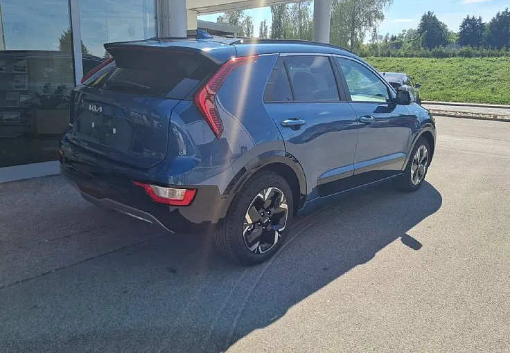 Zunanja slika - KIA Niro - LIMITED EDITION  64.8 kWh - 5