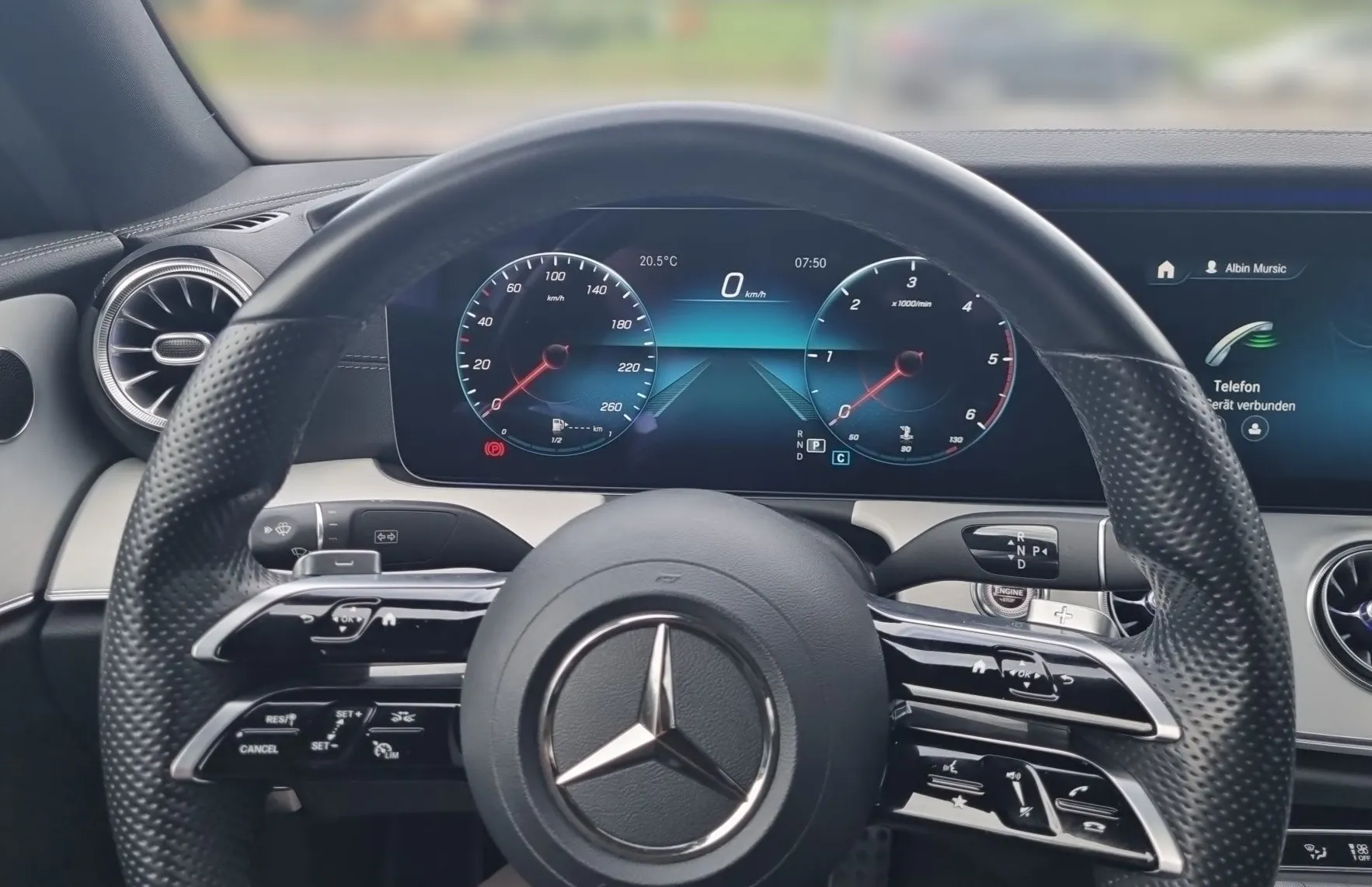 Zunanja slika - Mercedes-Benz E-Razred - E 220 CDI AMG LINE.20 col.distr - 8