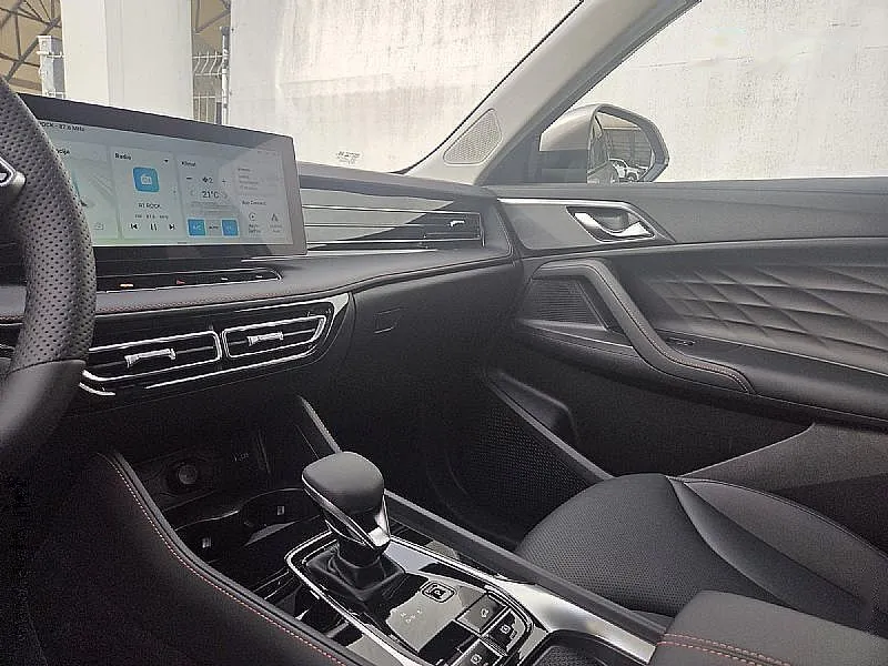 Zunanja slika - MG HS - Luxury 1.5T-GDI Avt+7 let tovarniške garancije - 10