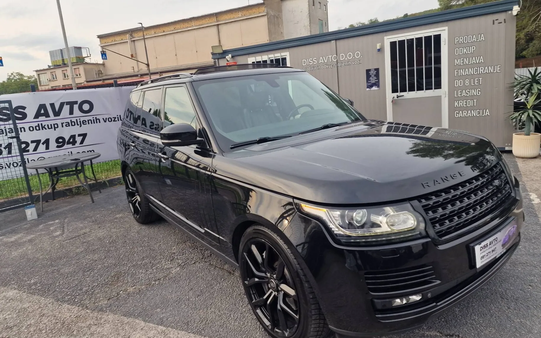 Zunanja slika - Land Rover Range Rover - VOGUE 5.0 V8 SUPERCHARGED - 3