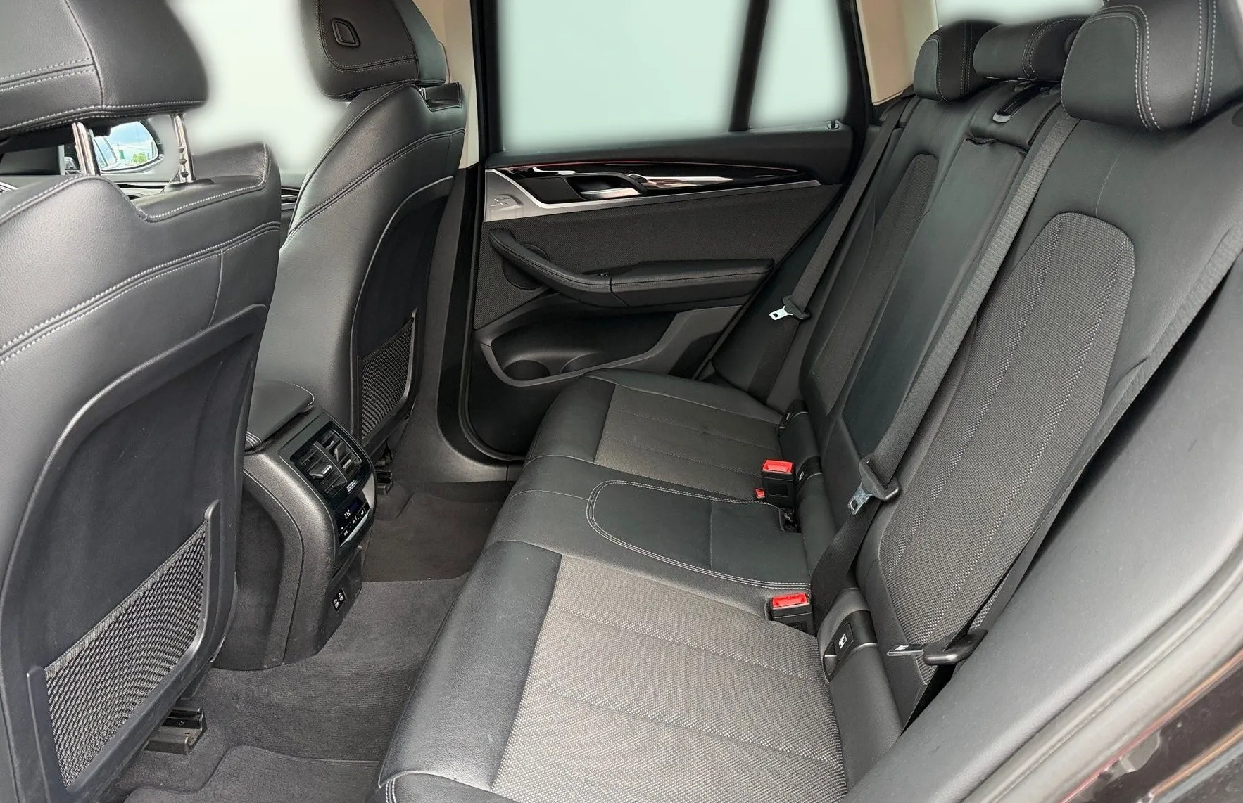 Zunanja slika - BMW X3 - serija :  xDrive 20d xLine Avt.-SLO-Kljuka-PDC-Kamera-Nav - 11