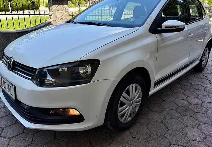 Zunanja slika - Volkswagen Polo - 1.0 1.LASTNIK 5VRAT SLO VELIK SERVIS LETNO JAMSTVO - 1