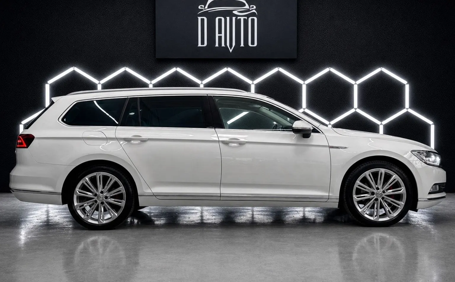 Zunanja slika - Volkswagen Passat Variant - 4motion 2.0 TDI DSG 140kW-WEBASTO-KAMERA-ACC-KLJUK - 5