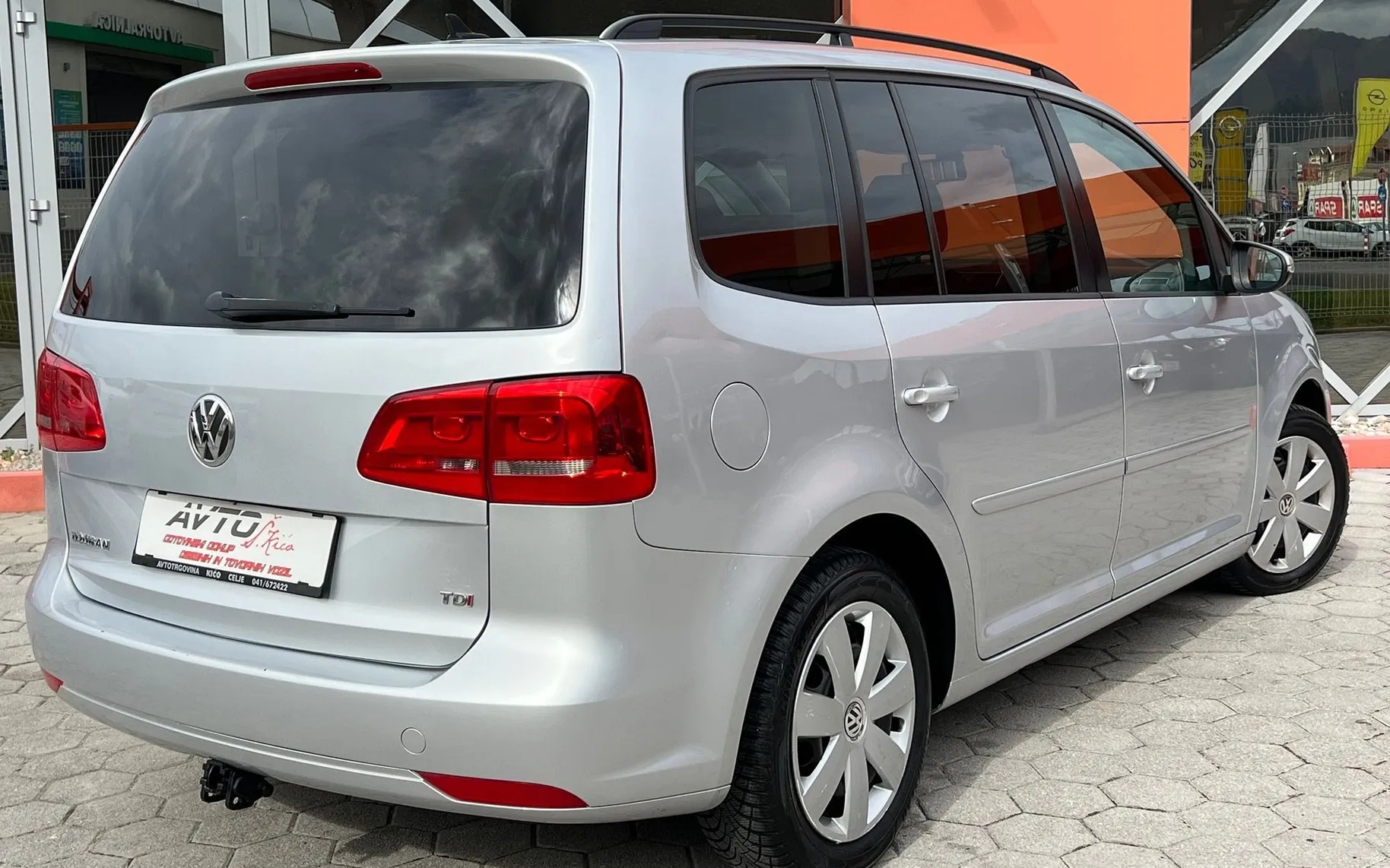 Zunanja slika - VW Touran - 1.6 TDI... - 6