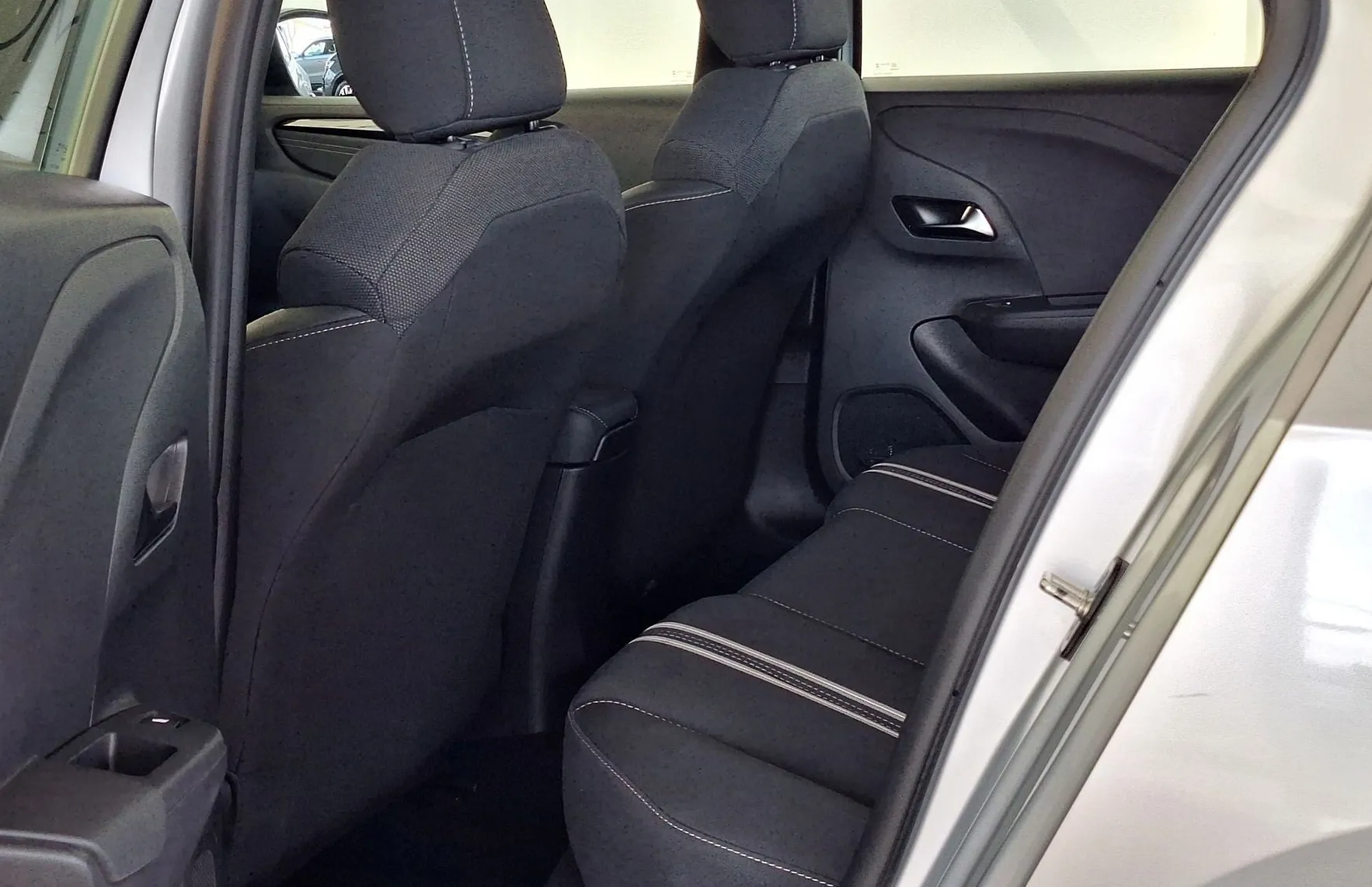 Zunanja slika - Opel Corsa - 1.2 TURBO GS Aut - 14