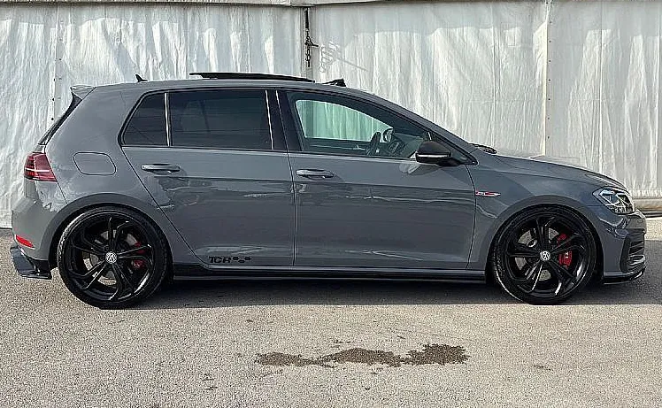 Zunanja slika - VW Golf - 2.0 GTI TCR - AKRAPOVIČ - PANORAMA - ALCANTARA - 4