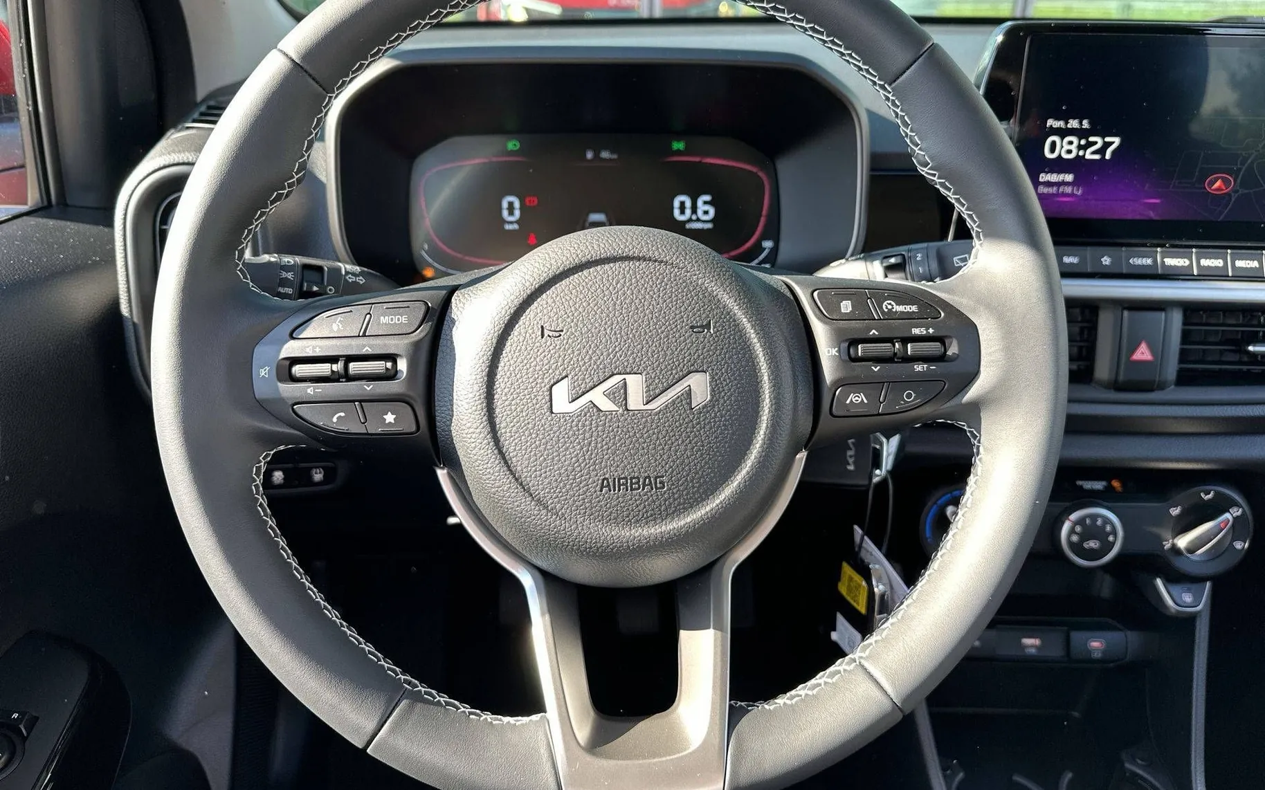 Notranja slika - KIA Picanto - 1.2 MPI Trend MT 2025 - 17