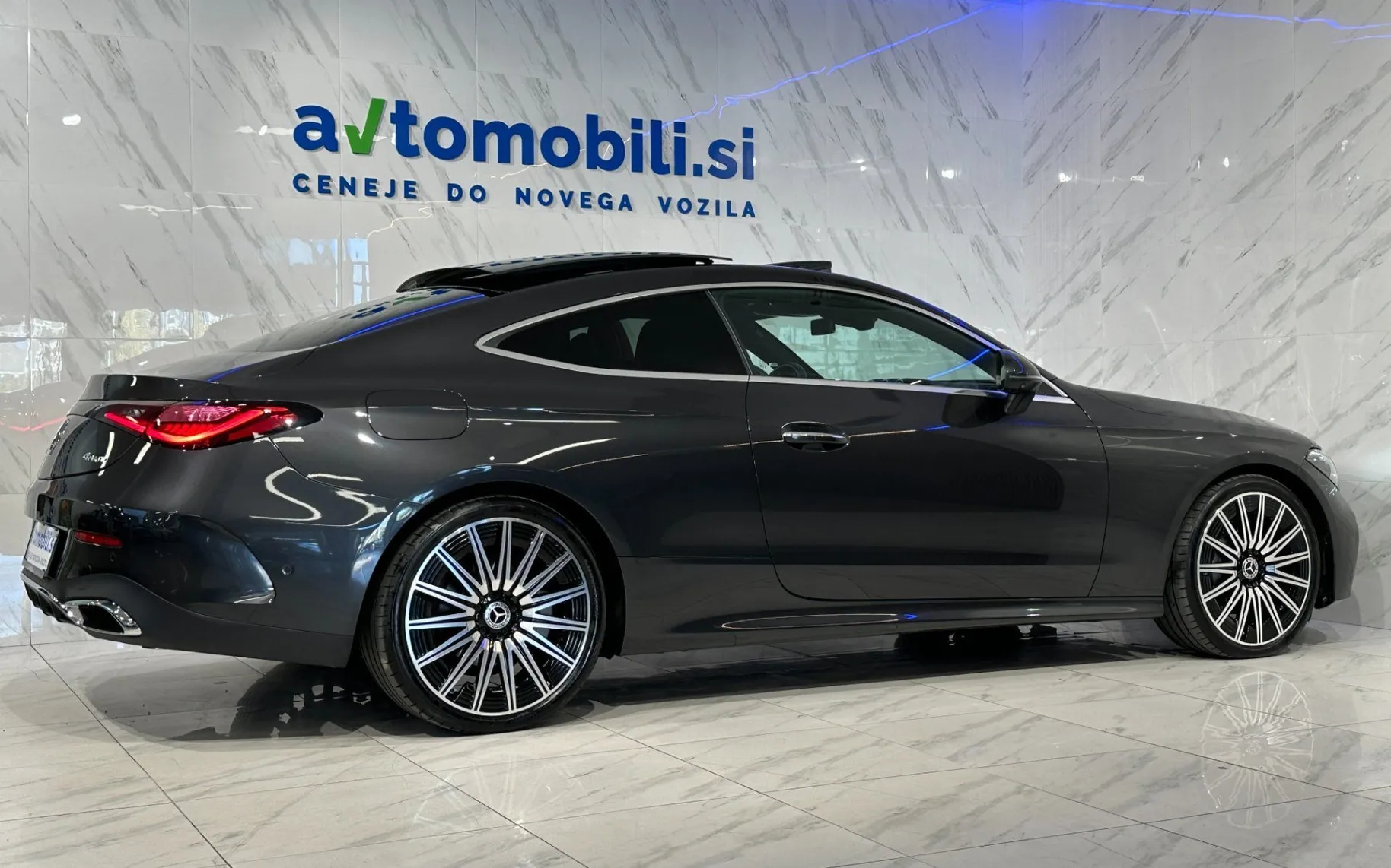 Zunanja slika - Mercedes-Benz CLE-Razred - Coupe 300 4MATIC |AMG|Pano|Hlajenje|Webasto|360K| - 5