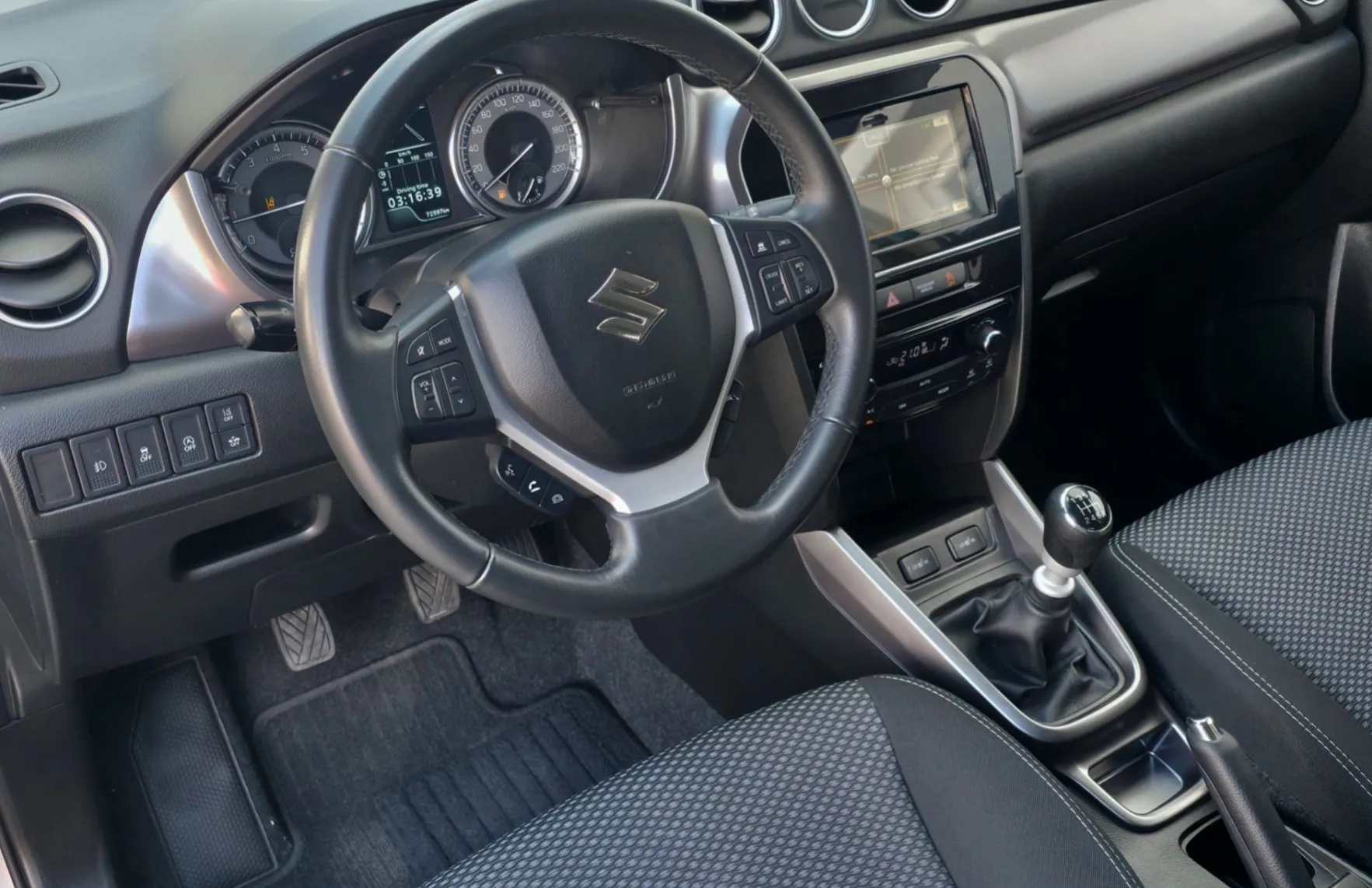 Zunanja slika - Suzuki Vitara - 1.4 MHEV Premium LED•ACC•BLIS•GRETJE•KAMERA•17 - 5