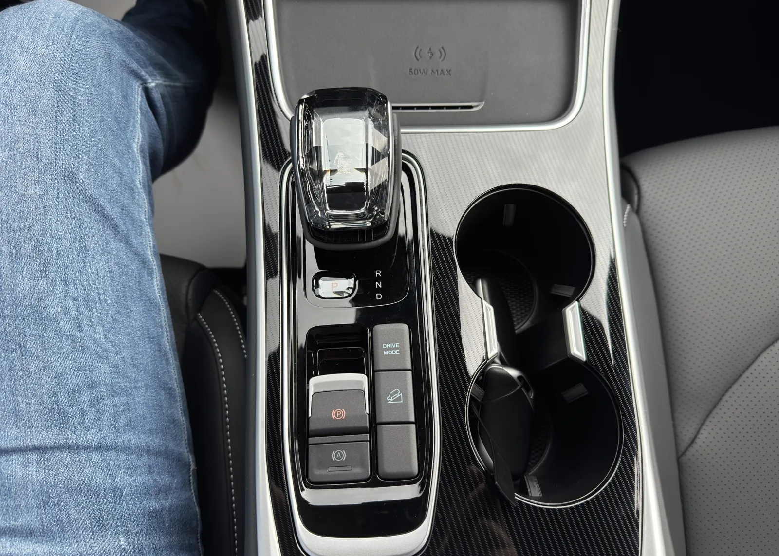 Zunanja slika - Forthing T5 Evo EV - FRIDAY 64.4kWh + PANORAMA + DAB + RADAR + BLISS + - 13