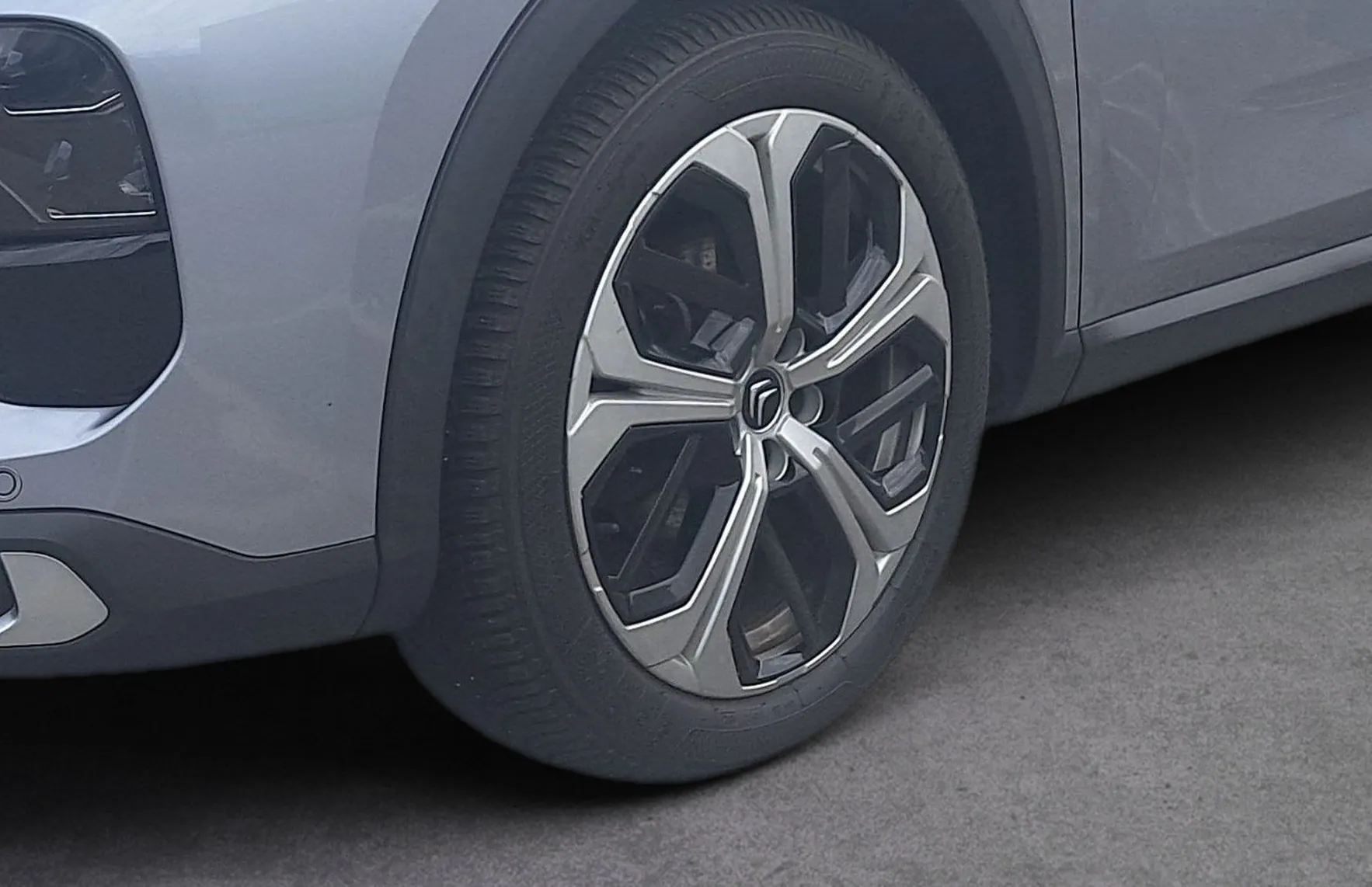 Zunanja slika - Citroën C5 X - 1.2 AUT. - 6