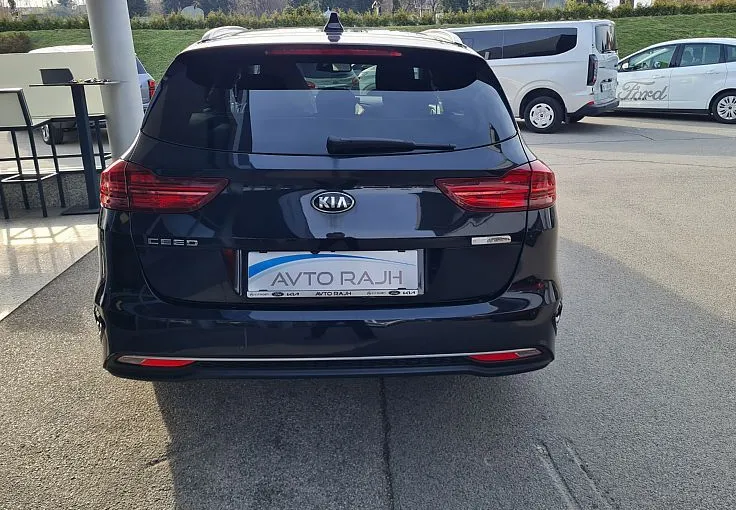 Zunanja slika - KIA Ceed - SW 1.6 CRDi MHEV EX Vision ISG. M T 100kW - 6