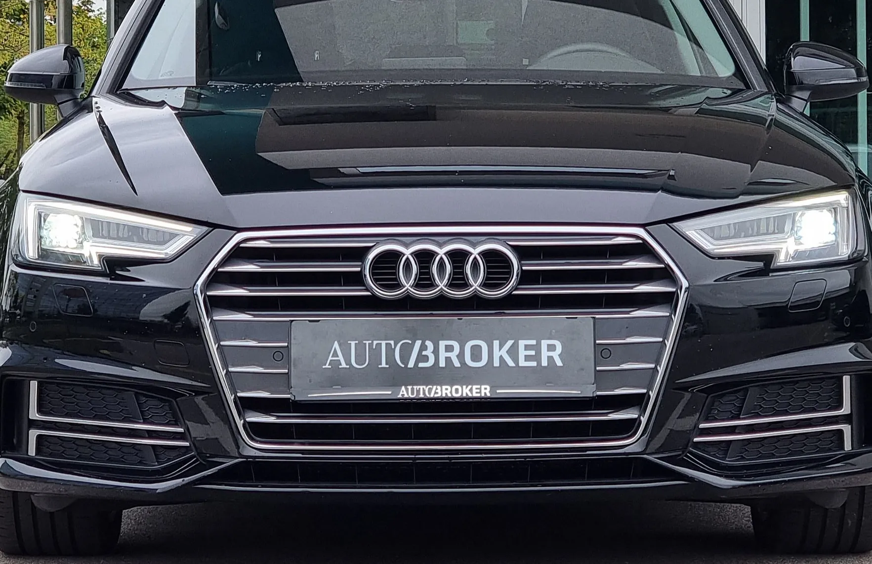 Zunanja slika - Audi A4 - Avant 2.0 TDI S tronic S-line - 2