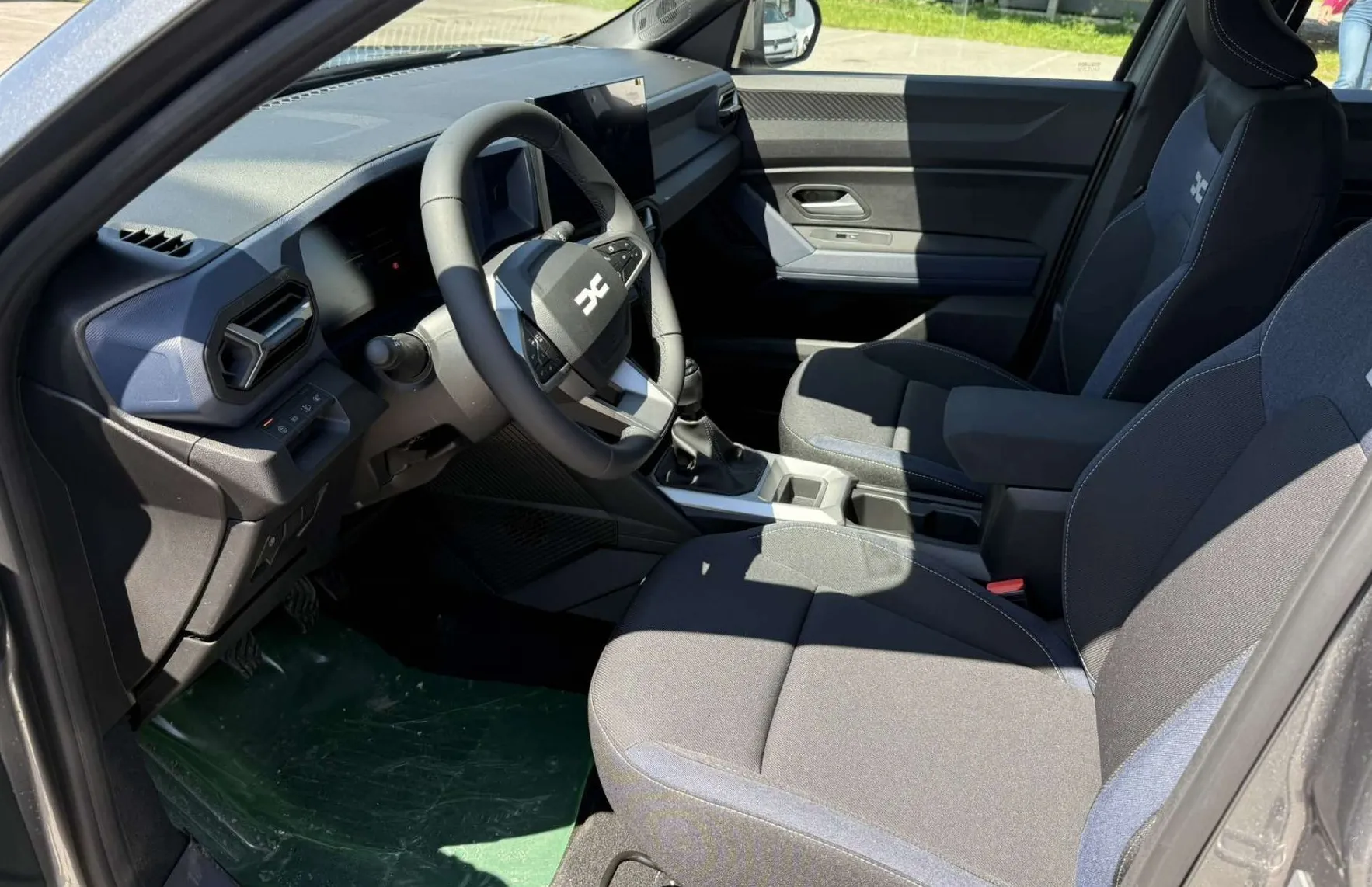 Zunanja slika - Dacia Bigster - mild hybrid 140 Expression - 6