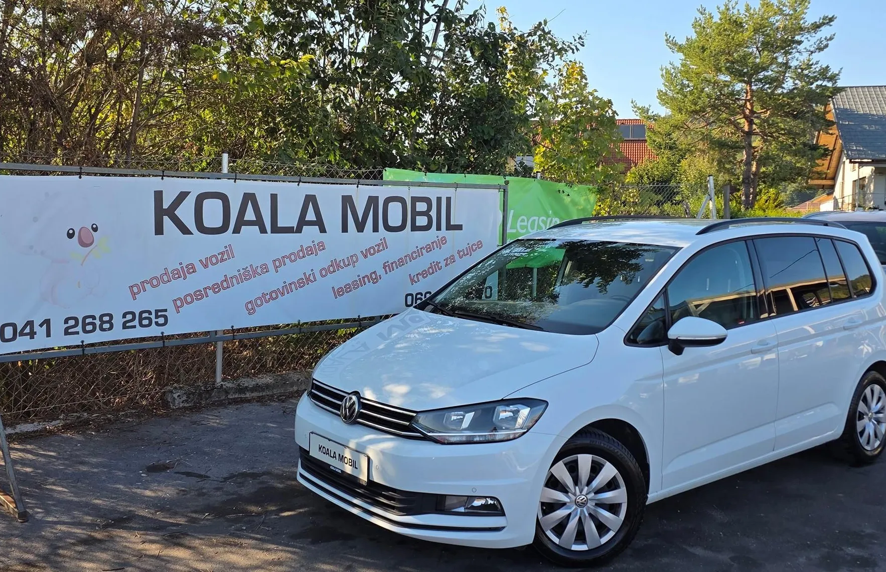 Zunanja slika - Volkswagen Touran - 2.0 TDI BMT HIGHLINE ZASLON-KLIMA-SLOVENSKI-1.LAST - 20
