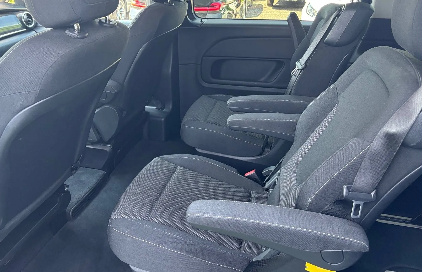 Zunanja slika - Mercedes-Benz V-Razred - V 250d DOLGI AMG-LINE FUL LED NAVI TEMP KAM - 18
