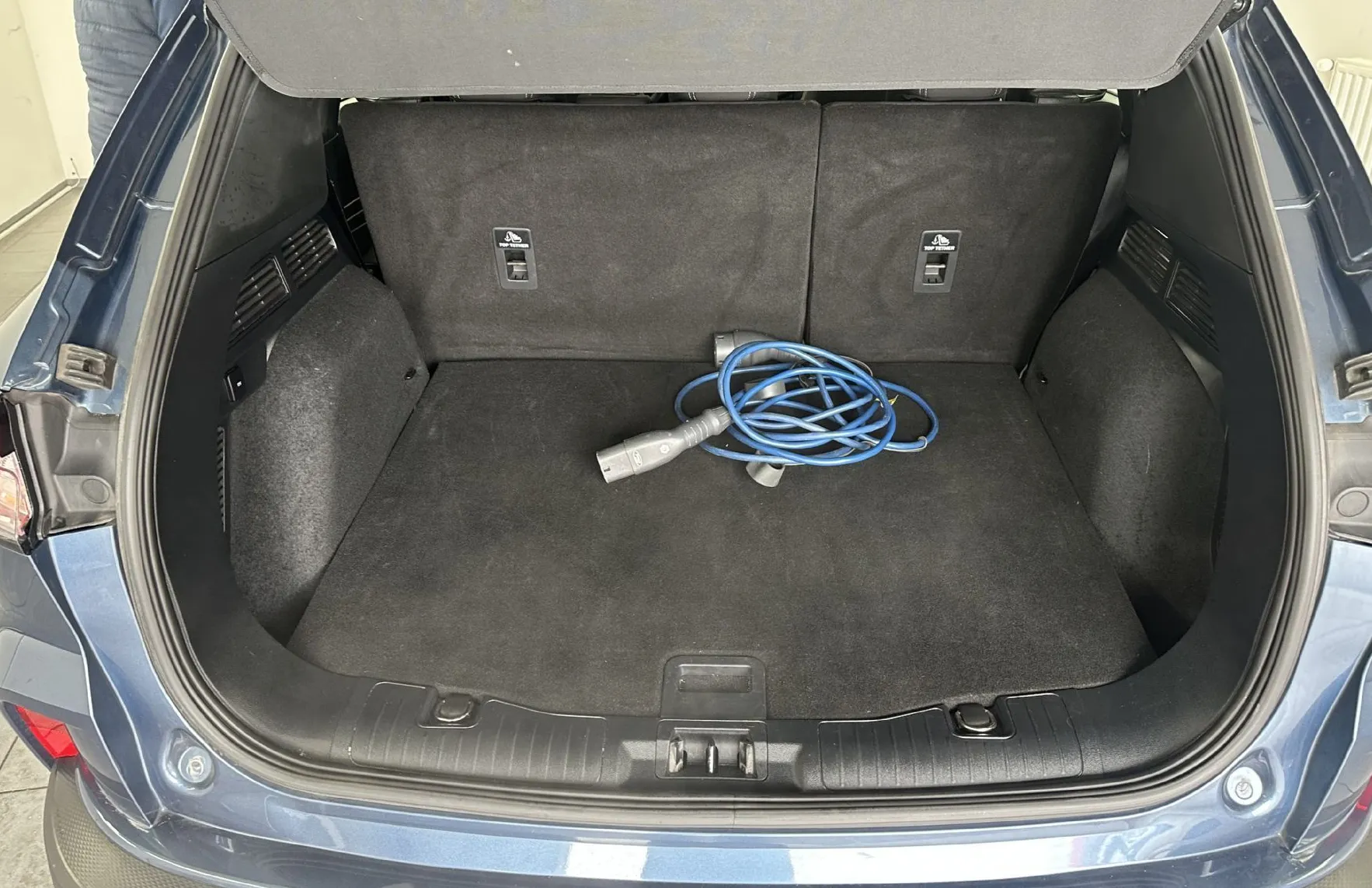 Zunanja slika - Ford Kuga - Titanium 2.5 Hybrid 165kW PHEV.KAMERA.LED.NAVI.TOP - 8