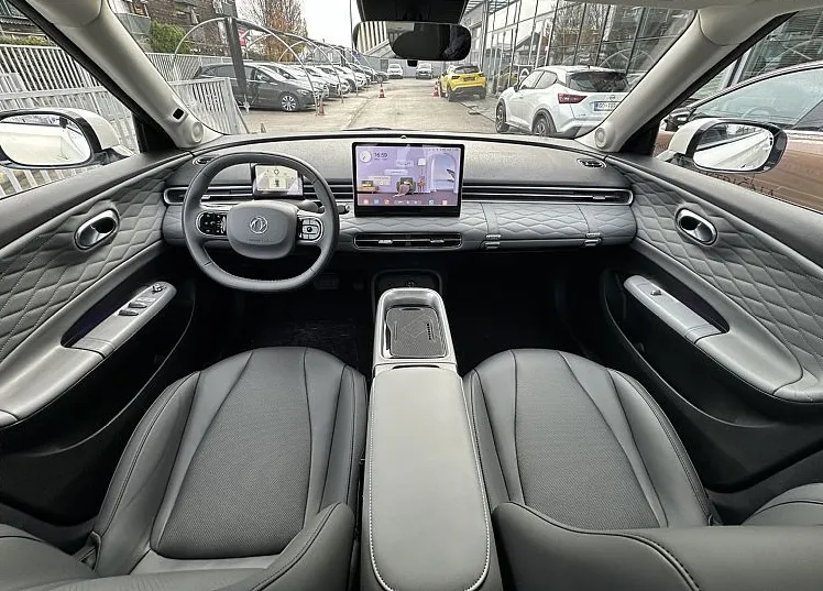 Zunanja slika - Dongfeng Box - 42.3 kWh 70 kW ZALOGA - 11