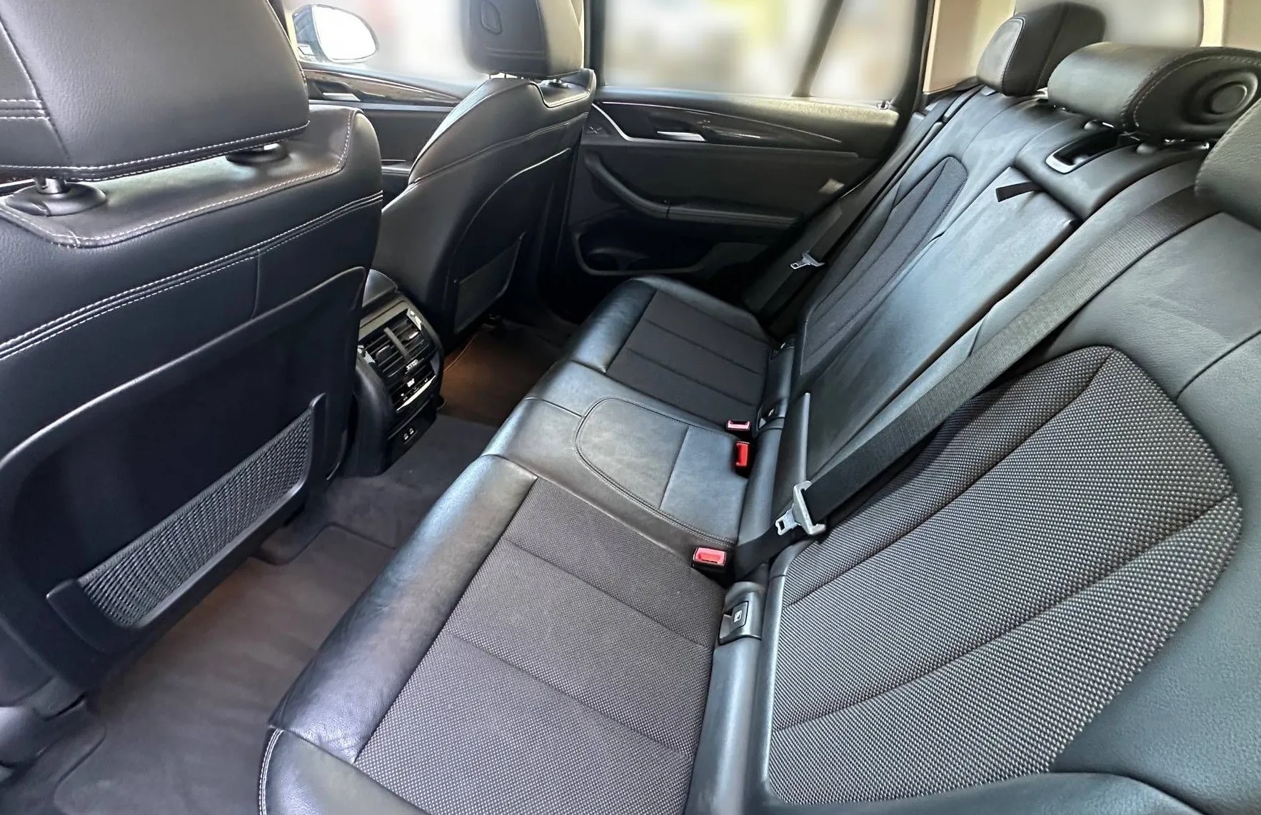 Zunanja slika - BMW X3 - serija :  xDrive 20d X-LINE FUL LED NAVI TEMP PDC AMBIENT - 19