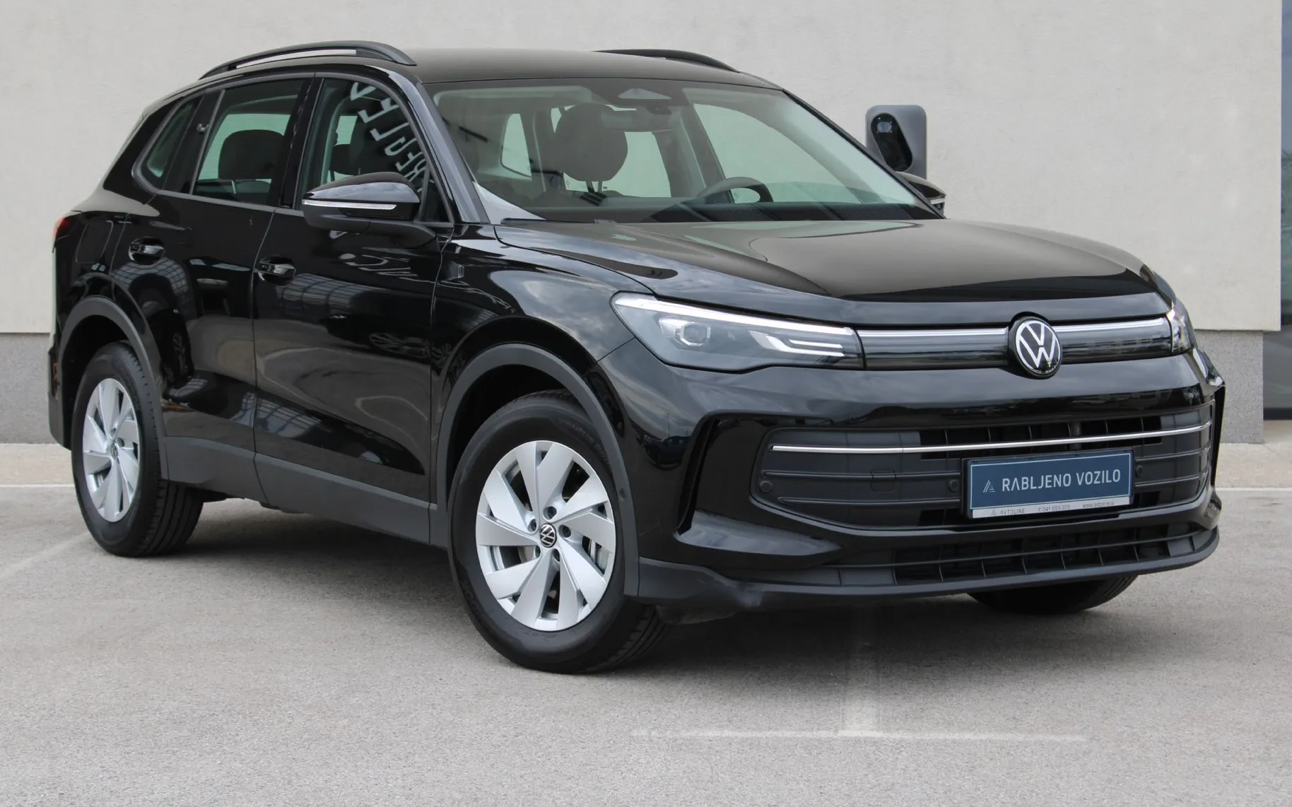 Zunanja slika - VW Tiguan - 2.0 TDI DSG Life 110kW ACC KAMERA LED IQ DRIVE - 3