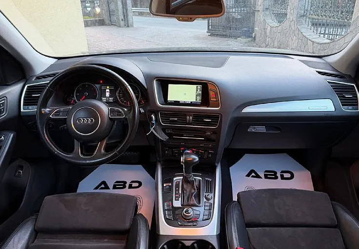 Zunanja slika - Audi Q5 - quattro 2.0 TDI Sport S tronic 1.LASTNIK ALU19 PDC - 8