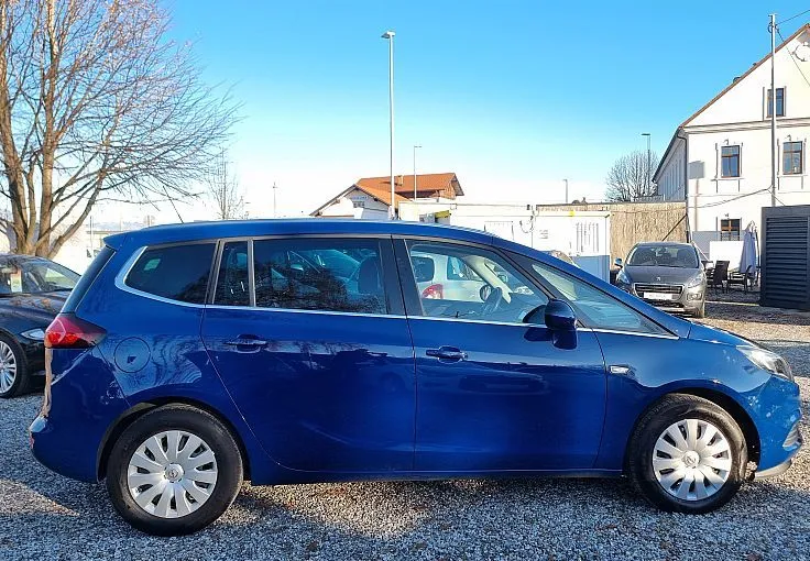 Zunanja slika - Opel Zafira - 1.6 CDTI - BREZ POLOGA - OPRAVLJEN VELIKI SERVIS - 5