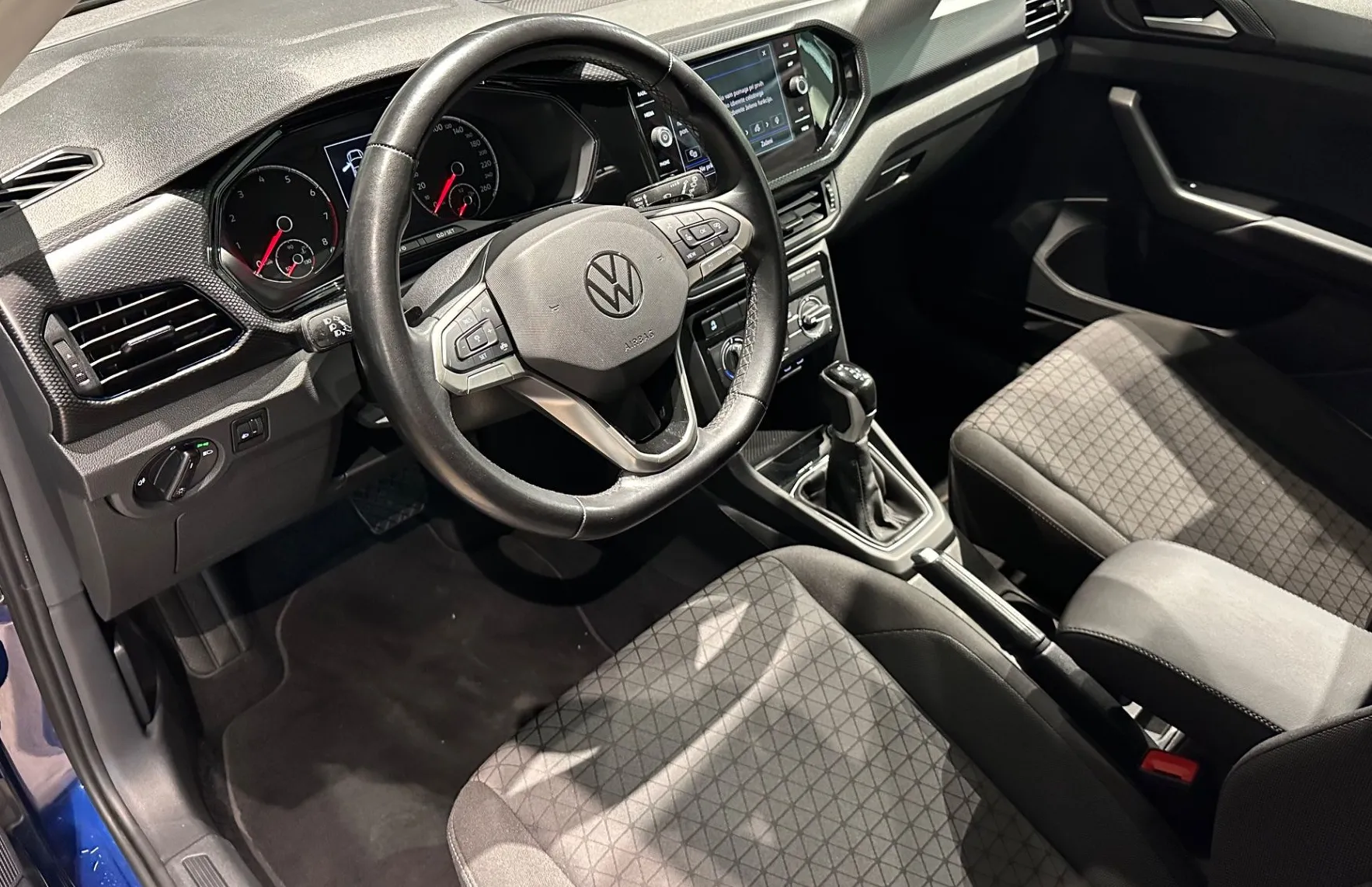 Zunanja slika - Volkswagen T-Cross - 1.5 TSI BMT Life DSG-NAVI-ACC-ALU-PDC... - 7