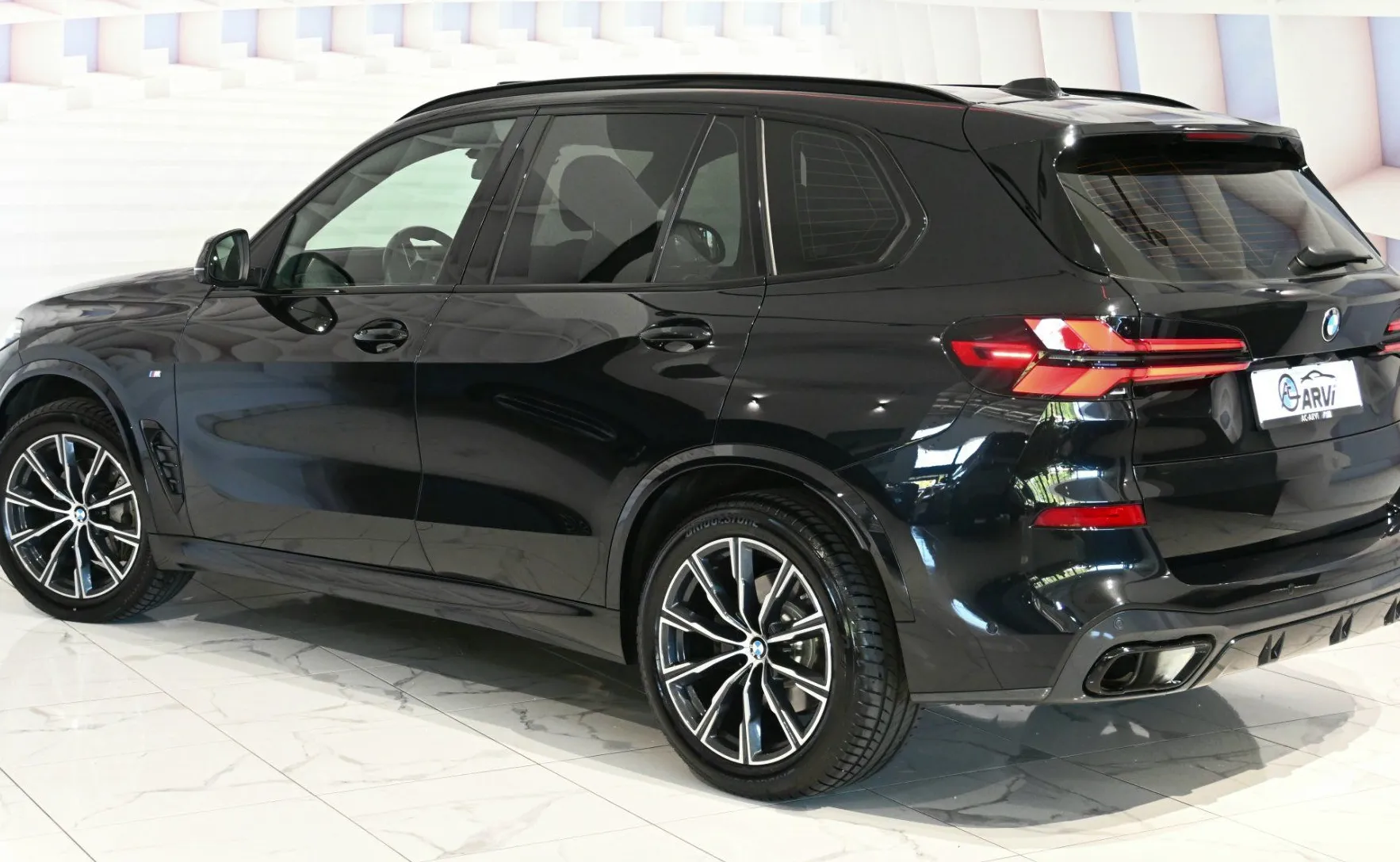 Zunanja slika - BMW X5 - serija : xDrive30d-M.SPORT-KLJUKA-PANO-WEBASTO-KEYLESS - 8