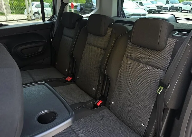 Zunanja slika - Toyota Proace - City Verso 1.5 D-4D Family 130 KM - 16