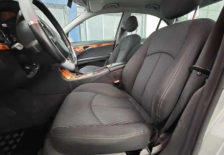 Zunanja slika - Mercedes-Benz E-Razred - E 220 CDI Elegance Avt. - 4