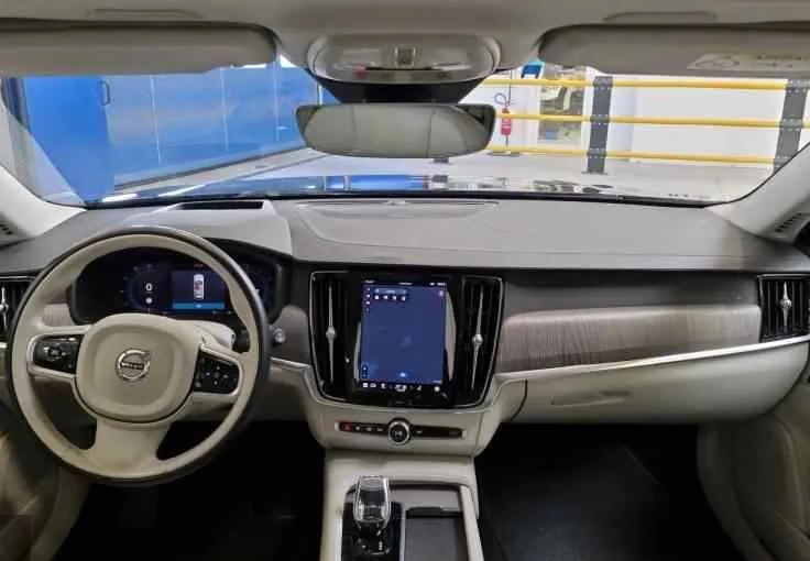 Zunanja slika - Volvo V90 Cross Country - 2.0 DIZEL 145 KW.PANORAMA.KAMERA.LED.ACC.USNJE. - 3