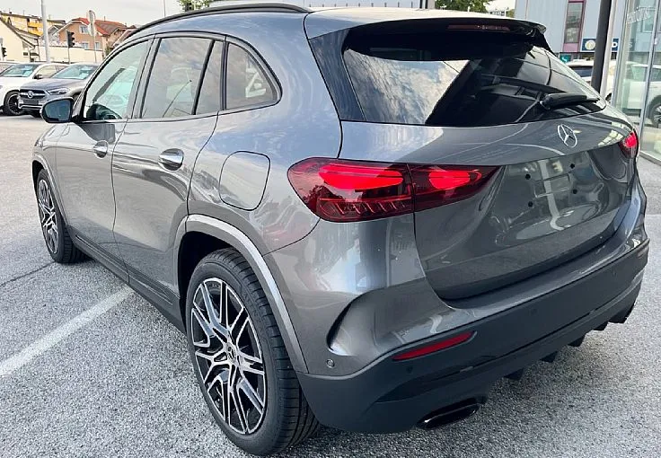 Zunanja slika - Mercedes-Benz GLA-Razred - 180 AMG Line EDITION Avt. - 6